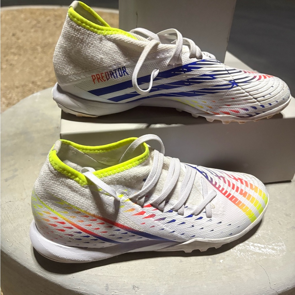 Mens Adidas Predator Edge.1 SG Soccer Cleats/Shoes Size 7